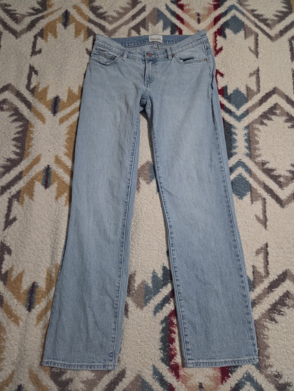 Abrand A 99 Low-Rise Straight Jeans Size 28